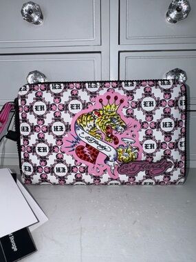NWT Ed Hardy Pink and White Tattoo-Graphic Zip Wallet